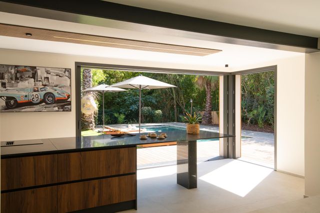 Maison à vendre - 5 pièces - 140 m2 - La Croix Valmer - 83 - PROVENCE-ALPES-COTE-D-AZUR