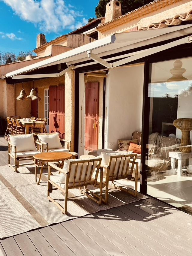 Maison à vendre - 7 pièces - 215 m2 - Cavalaire Sur Mer - 83 - PROVENCE-ALPES-COTE-D-AZUR