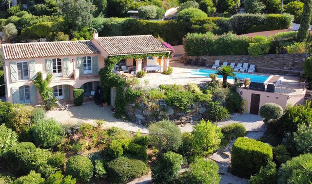 maison - LA CROIX VALMER - 83