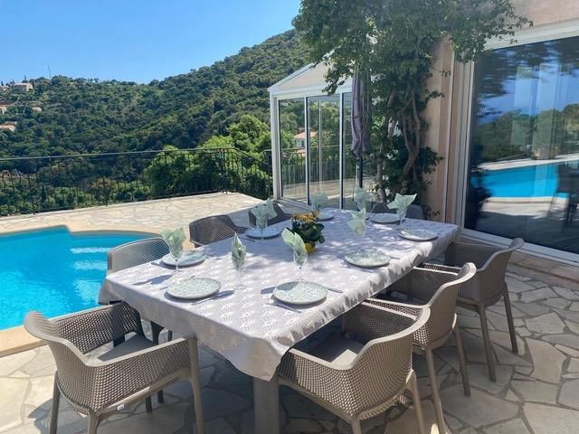 Maison &agrave; vendre - 7 pi&egrave;ces - 157 m2 - Cavalaire Sur Mer - 83 - PROVENCE-ALPES-COTE-D-AZUR