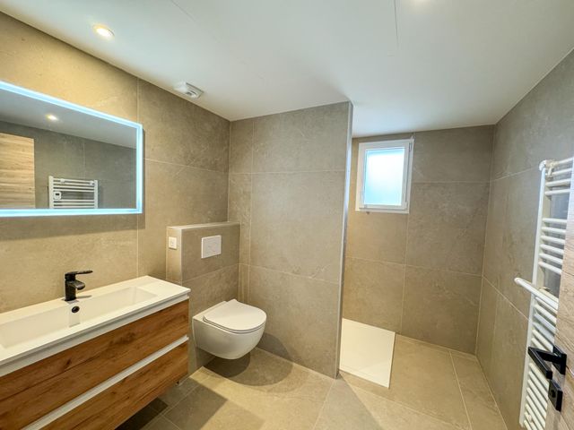 Maison à vendre - 5 pièces - 152 m2 - Cavalaire Sur Mer - 83 - PROVENCE-ALPES-COTE-D-AZUR