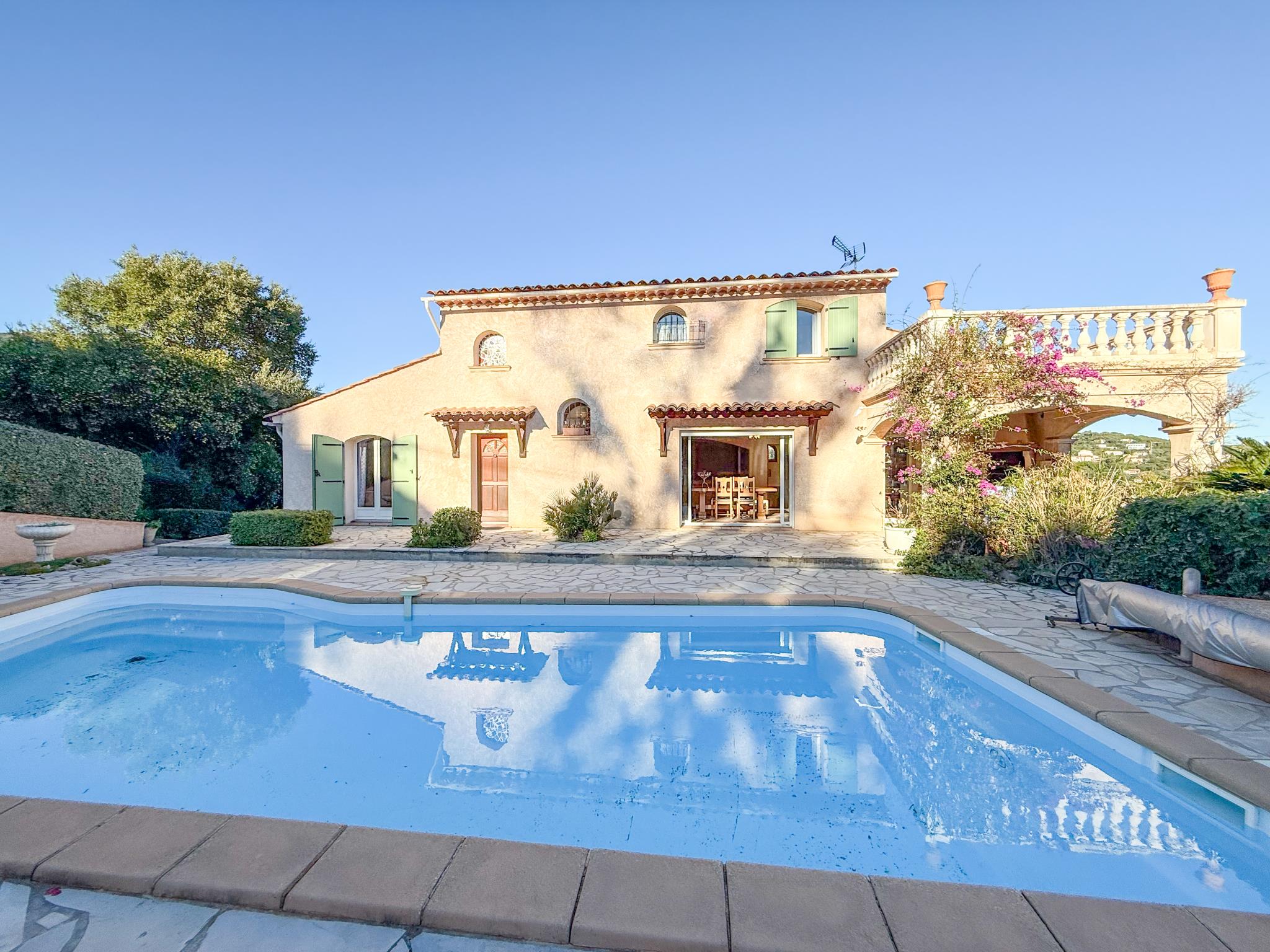 maison  - CAVALAIRE SUR MER- 83