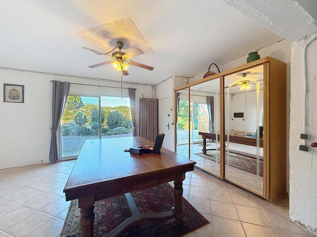 Maison &agrave; vendre - 7 pi&egrave;ces - 242 m2 - Cavalaire Sur Mer - 83 - PROVENCE-ALPES-COTE-D-AZUR