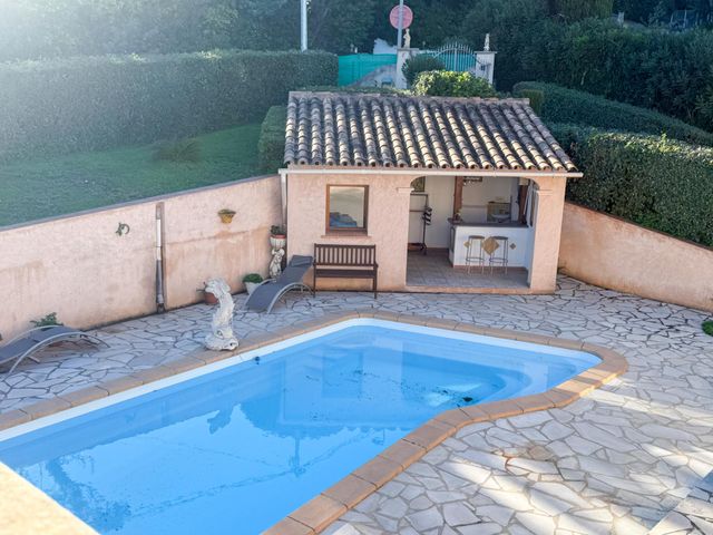 Maison &agrave; vendre - 7 pi&egrave;ces - 242 m2 - Cavalaire Sur Mer - 83 - PROVENCE-ALPES-COTE-D-AZUR