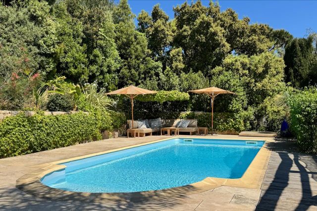 Maison &agrave; vendre - 5 pi&egrave;ces - 135 m2 - La Croix Valmer - 83 - PROVENCE-ALPES-COTE-D-AZUR