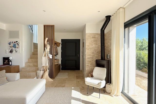 Maison &agrave; vendre - 5 pi&egrave;ces - 135 m2 - La Croix Valmer - 83 - PROVENCE-ALPES-COTE-D-AZUR