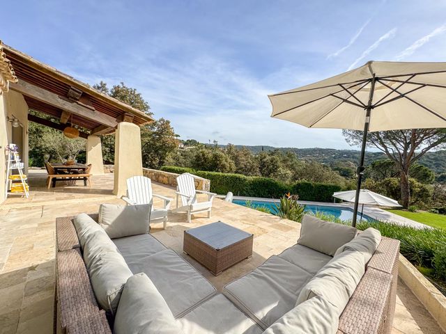 Maison &agrave; vendre - 5 pi&egrave;ces - 142 m2 - La Croix Valmer - 83 - PROVENCE-ALPES-COTE-D-AZUR