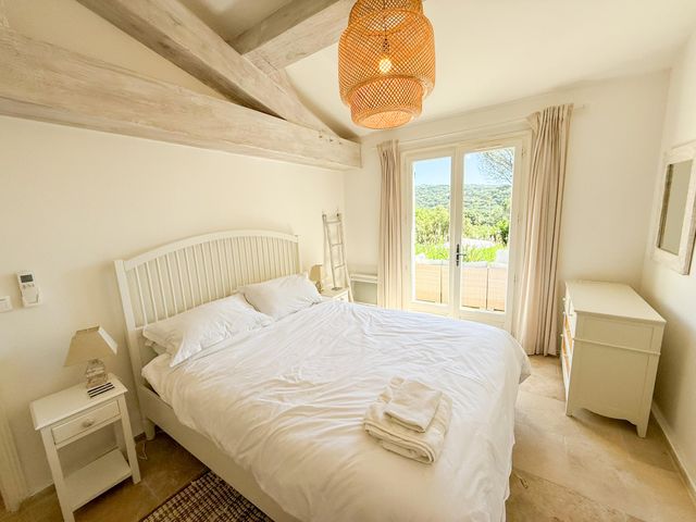 Maison &agrave; vendre - 5 pi&egrave;ces - 142 m2 - La Croix Valmer - 83 - PROVENCE-ALPES-COTE-D-AZUR