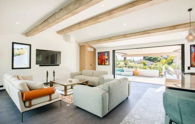 Maison &agrave; vendre - 6 pi&egrave;ces - 280 m2 - La Croix Valmer - 83 - PROVENCE-ALPES-COTE-D-AZUR