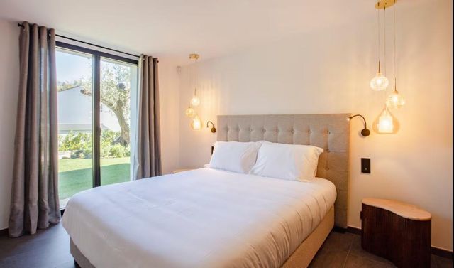 Maison &agrave; vendre - 6 pi&egrave;ces - 280 m2 - La Croix Valmer - 83 - PROVENCE-ALPES-COTE-D-AZUR