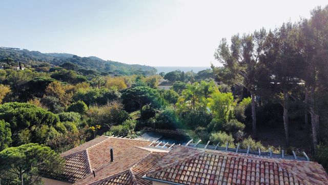 Maison à vendre LA CROIX VALMER