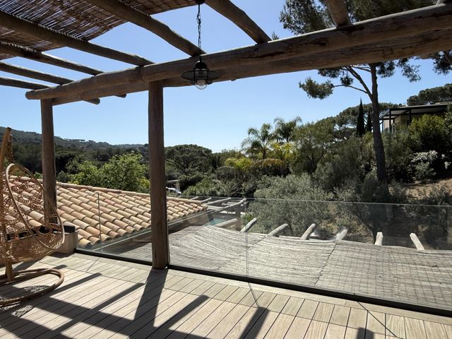 Maison &agrave; vendre - 7 pi&egrave;ces - 250 m2 - La Croix Valmer - 83 - PROVENCE-ALPES-COTE-D-AZUR