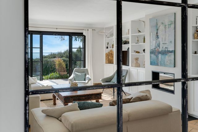 Maison &agrave; vendre - 5 pi&egrave;ces - 173 m2 - Cavalaire Sur Mer - 83 - PROVENCE-ALPES-COTE-D-AZUR