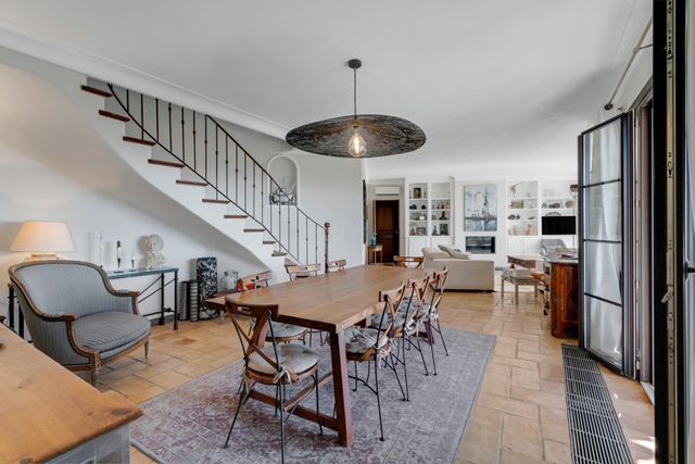 Maison &agrave; vendre - 5 pi&egrave;ces - 173 m2 - Cavalaire Sur Mer - 83 - PROVENCE-ALPES-COTE-D-AZUR