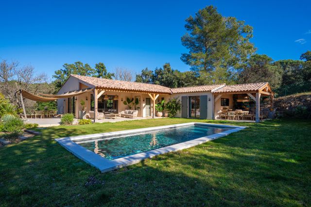 Maison &agrave; vendre - 7 pi&egrave;ces - 186 m2 - La Croix Valmer - 83 - PROVENCE-ALPES-COTE-D-AZUR