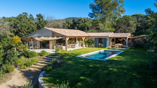 Maison &agrave; vendre - 7 pi&egrave;ces - 186 m2 - La Croix Valmer - 83 - PROVENCE-ALPES-COTE-D-AZUR