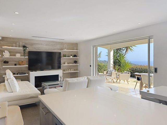 Maison &agrave; vendre - 5 pi&egrave;ces - 110 m2 - Cavalaire Sur Mer - 83 - PROVENCE-ALPES-COTE-D-AZUR