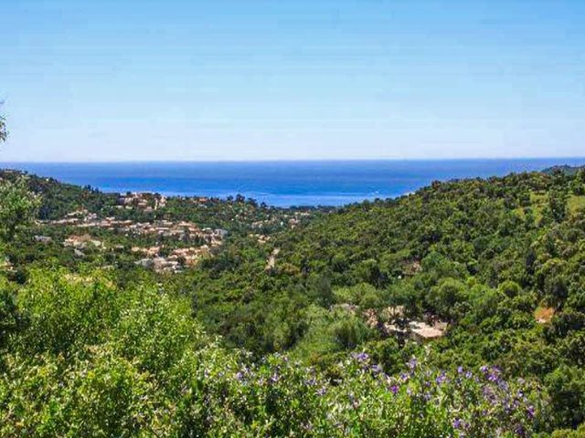 Maison &agrave; vendre - 5 pi&egrave;ces - 110 m2 - Cavalaire Sur Mer - 83 - PROVENCE-ALPES-COTE-D-AZUR