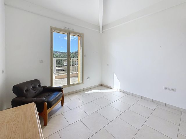 Maison &agrave; vendre - 8 pi&egrave;ces - 300 m2 - Cavalaire Sur Mer - 83 - PROVENCE-ALPES-COTE-D-AZUR