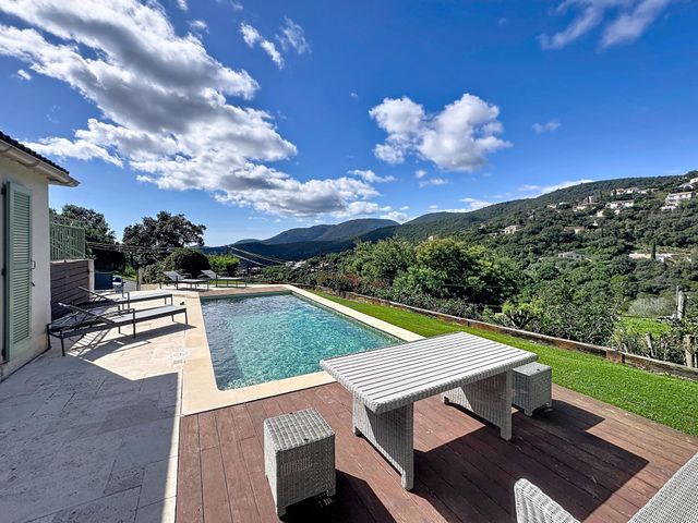 Maison &agrave; vendre - 4 pi&egrave;ces - 90,50 m2 - La Croix Valmer - 83 - PROVENCE-ALPES-COTE-D-AZUR