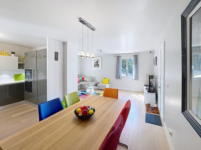 Maison &agrave; vendre - 4 pi&egrave;ces - 90,50 m2 - La Croix Valmer - 83 - PROVENCE-ALPES-COTE-D-AZUR