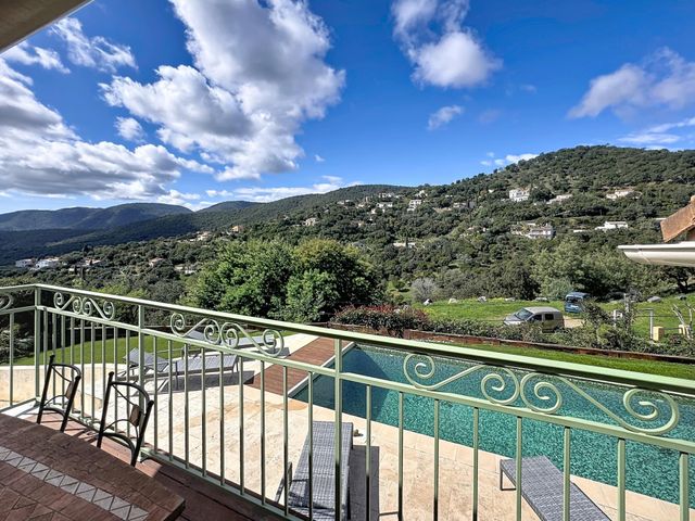 maison - LA CROIX VALMER - 83