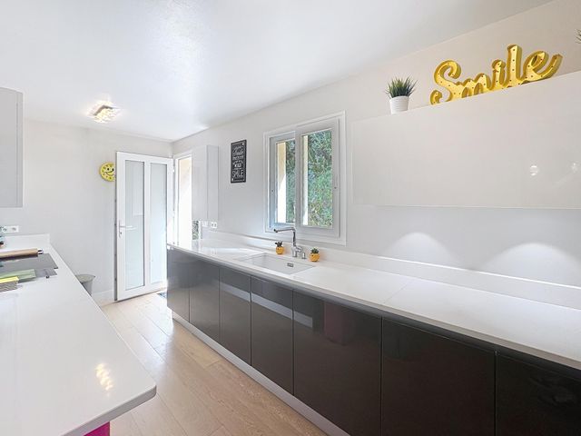 Maison &agrave; vendre - 4 pi&egrave;ces - 90,50 m2 - La Croix Valmer - 83 - PROVENCE-ALPES-COTE-D-AZUR