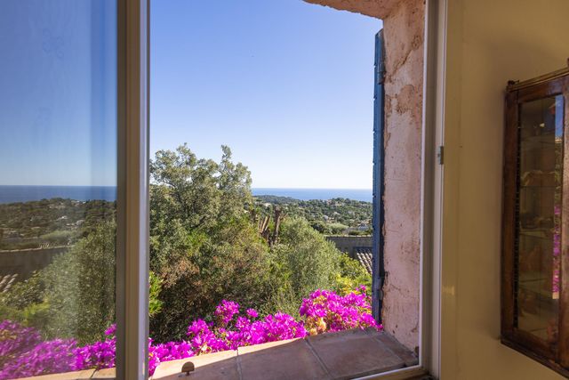Maison &agrave; vendre - 6 pi&egrave;ces - 113 m2 - La Croix Valmer - 83 - PROVENCE-ALPES-COTE-D-AZUR