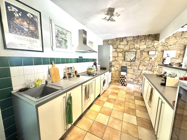 Maison &agrave; vendre - 5 pi&egrave;ces - 115 m2 - La Croix Valmer - 83 - PROVENCE-ALPES-COTE-D-AZUR