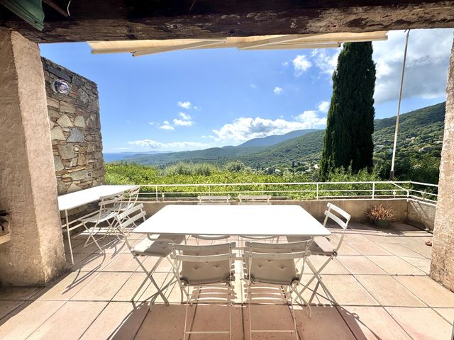 Maison &agrave; vendre - 5 pi&egrave;ces - 115 m2 - La Croix Valmer - 83 - PROVENCE-ALPES-COTE-D-AZUR