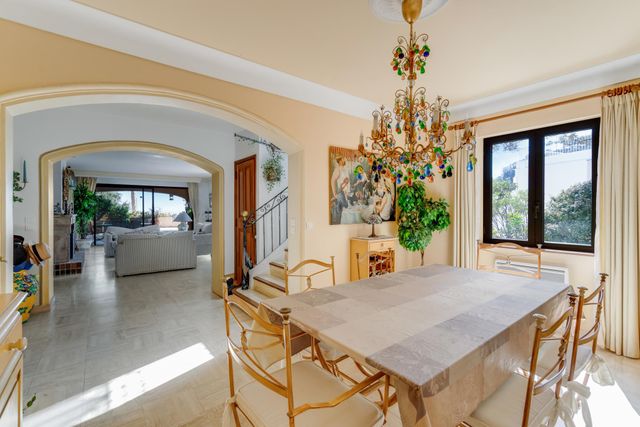 Maison &agrave; vendre - 6 pi&egrave;ces - 160 m2 - Cavalaire Sur Mer - 83 - PROVENCE-ALPES-COTE-D-AZUR