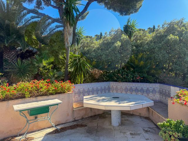 Maison &agrave; vendre - 6 pi&egrave;ces - 160 m2 - Cavalaire Sur Mer - 83 - PROVENCE-ALPES-COTE-D-AZUR