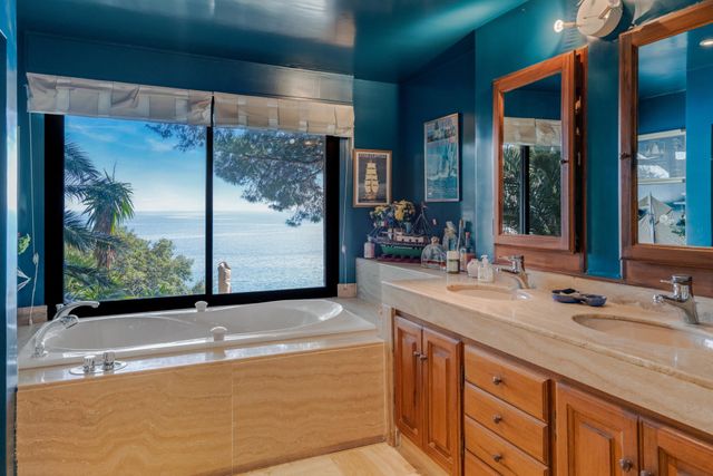 Maison &agrave; vendre - 6 pi&egrave;ces - 160 m2 - Cavalaire Sur Mer - 83 - PROVENCE-ALPES-COTE-D-AZUR