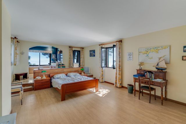 Maison &agrave; vendre - 6 pi&egrave;ces - 160 m2 - Cavalaire Sur Mer - 83 - PROVENCE-ALPES-COTE-D-AZUR