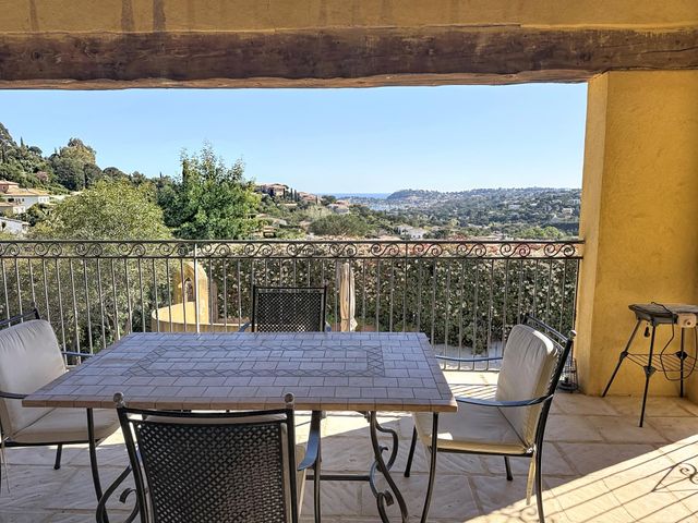 Maison &agrave; vendre - 6 pi&egrave;ces - 133 m2 - Cavalaire Sur Mer - 83 - PROVENCE-ALPES-COTE-D-AZUR