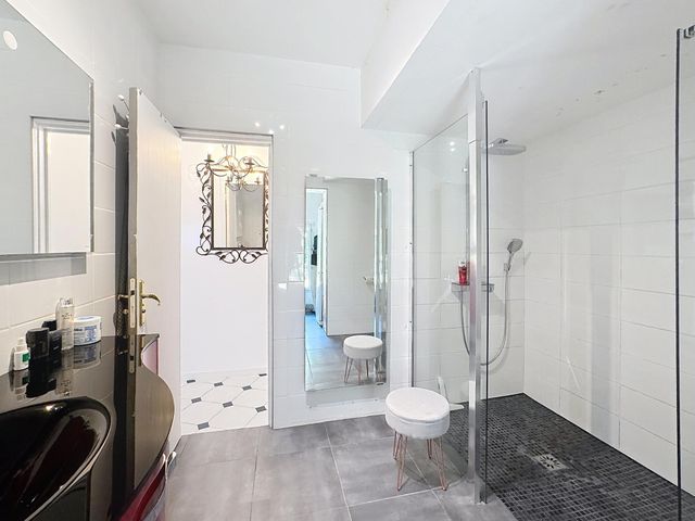 Maison &agrave; vendre - 6 pi&egrave;ces - 133 m2 - Cavalaire Sur Mer - 83 - PROVENCE-ALPES-COTE-D-AZUR