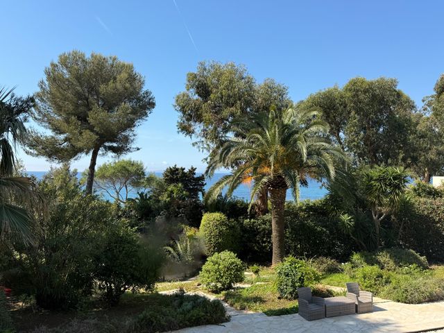 Maison &agrave; vendre - 20 pi&egrave;ces - 360 m2 - La Croix Valmer - 83 - PROVENCE-ALPES-COTE-D-AZUR
