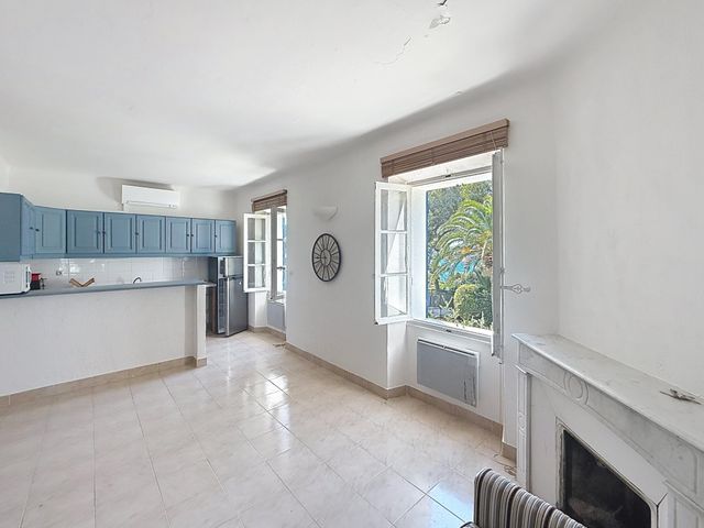 Maison &agrave; vendre - 20 pi&egrave;ces - 360 m2 - La Croix Valmer - 83 - PROVENCE-ALPES-COTE-D-AZUR