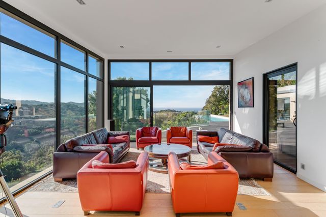 Maison &agrave; vendre - 10 pi&egrave;ces - 330 m2 - La Croix Valmer - 83 - PROVENCE-ALPES-COTE-D-AZUR