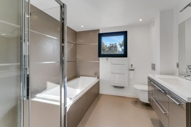 Maison &agrave; vendre - 10 pi&egrave;ces - 330 m2 - La Croix Valmer - 83 - PROVENCE-ALPES-COTE-D-AZUR