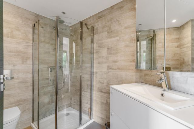 Maison &agrave; vendre - 10 pi&egrave;ces - 330 m2 - La Croix Valmer - 83 - PROVENCE-ALPES-COTE-D-AZUR