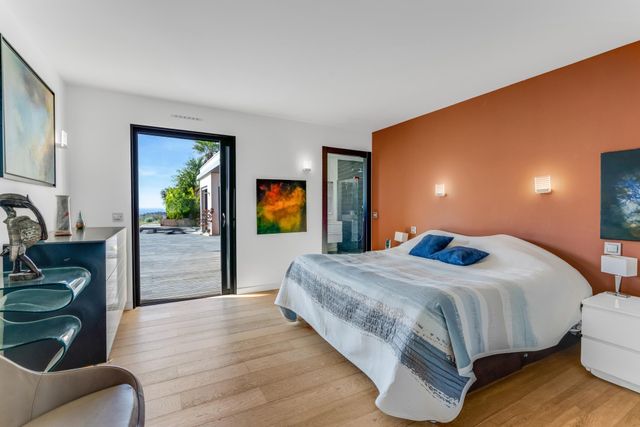 Maison &agrave; vendre - 10 pi&egrave;ces - 330 m2 - La Croix Valmer - 83 - PROVENCE-ALPES-COTE-D-AZUR