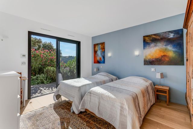 Maison &agrave; vendre - 10 pi&egrave;ces - 330 m2 - La Croix Valmer - 83 - PROVENCE-ALPES-COTE-D-AZUR