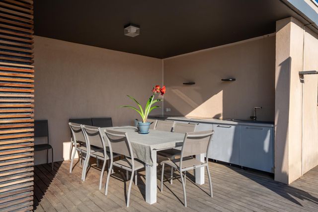 Maison &agrave; vendre - 10 pi&egrave;ces - 330 m2 - La Croix Valmer - 83 - PROVENCE-ALPES-COTE-D-AZUR