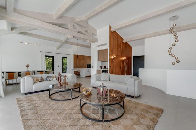 Maison &agrave; vendre - 7 pi&egrave;ces - 320 m2 - Grimaud - 83 - PROVENCE-ALPES-COTE-D-AZUR