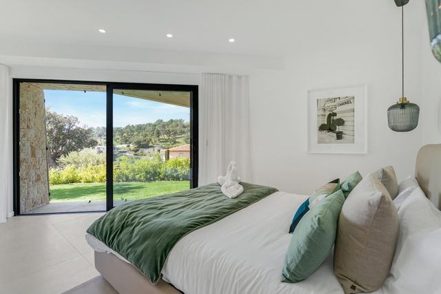 Maison &agrave; vendre - 7 pi&egrave;ces - 320 m2 - Grimaud - 83 - PROVENCE-ALPES-COTE-D-AZUR