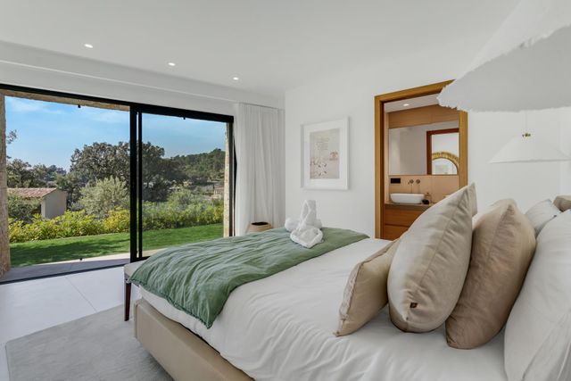 Maison &agrave; vendre - 7 pi&egrave;ces - 320 m2 - Grimaud - 83 - PROVENCE-ALPES-COTE-D-AZUR
