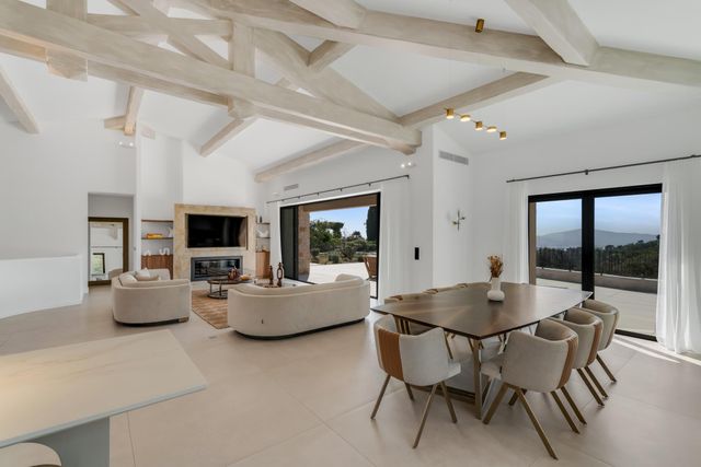 Maison &agrave; vendre - 7 pi&egrave;ces - 320 m2 - Grimaud - 83 - PROVENCE-ALPES-COTE-D-AZUR