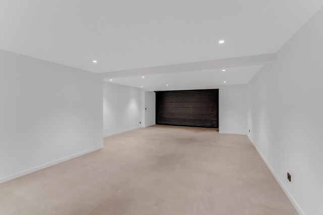 Maison &agrave; vendre - 7 pi&egrave;ces - 320 m2 - Grimaud - 83 - PROVENCE-ALPES-COTE-D-AZUR