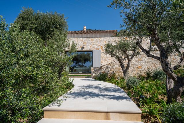 Maison &agrave; vendre - 7 pi&egrave;ces - 320 m2 - Grimaud - 83 - PROVENCE-ALPES-COTE-D-AZUR